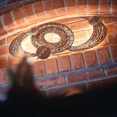 Konukevi V Hadance 3*