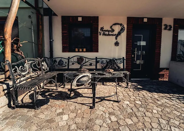 V Hadance Velké Pavlovice